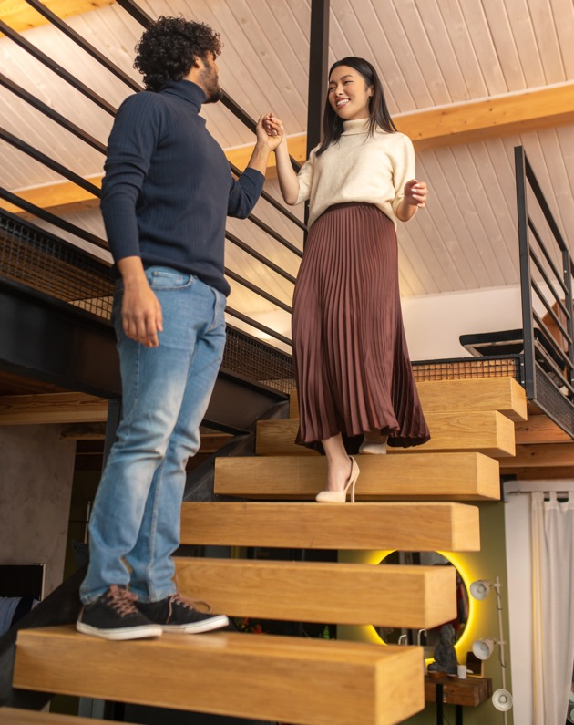 A straight staircase features a linear flight with no change in direction. 